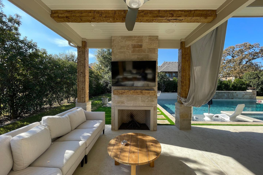 Blending Modern and Historic Architecture in Sacramento